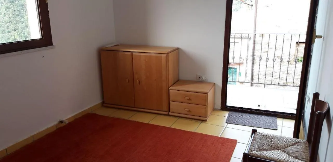 Guenstiges, Ruhiges Haeuschen Appartement Aulla 0*,  Italië